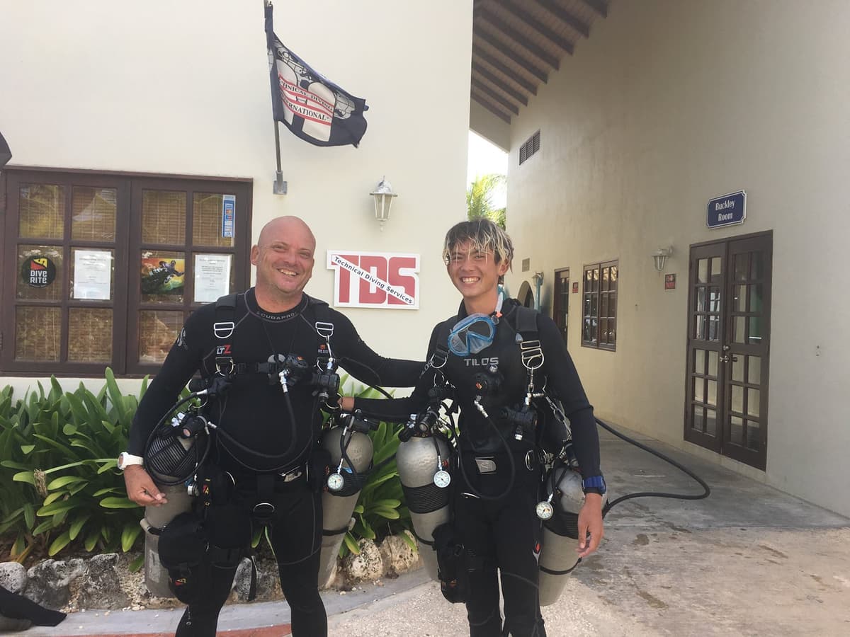 Erik and Kyle in full SCUBA gear